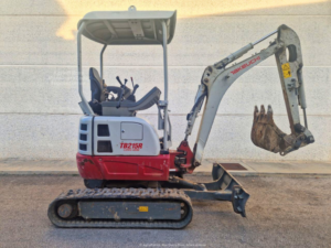 Miniescavatore Takeuchi TB215R usato