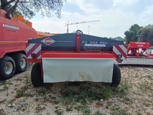 Falciacondizionatrice usata Kuhn FC303 RGC