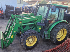 Trattore usato John Deere 5620