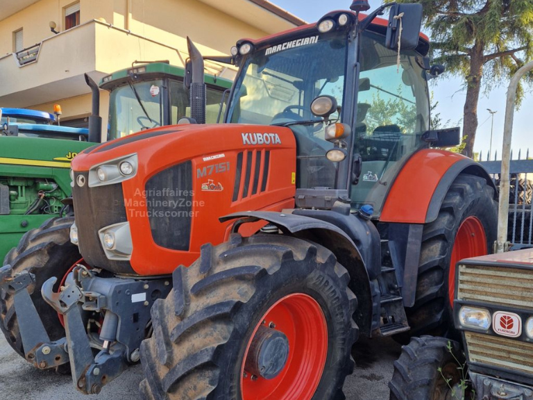 Trattore Kubota M7151 usato